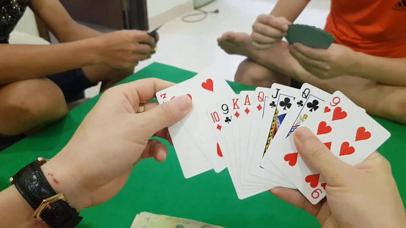 Cách chơi sâm lốc